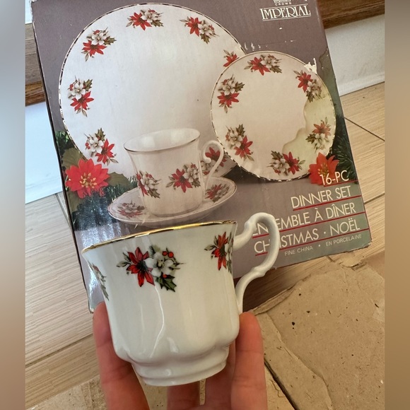IMPERIAL Fine China Porcelain 16 Pieces - Picture 7 of 16